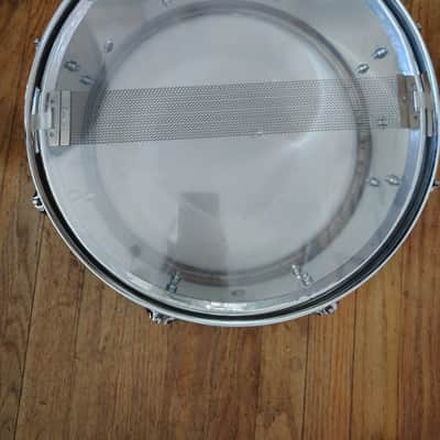 Pearl Export Series 1980s drumkit w/ hardware & two cymbal & Hi hat stands. No cymbals included image 2