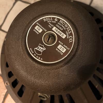 A PAIR of Bell & Howell Bell & Howell Filmosound 179 Speaker Cabinets 1940's/1950’s - Brown image 11