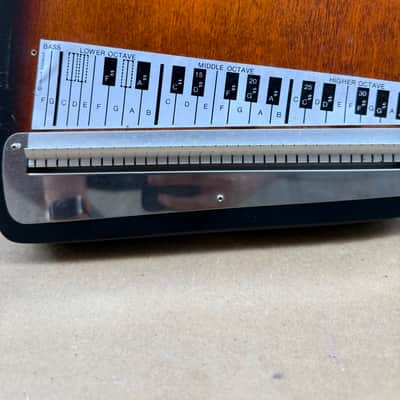 Oscar Schmidt OS21C 21-Chord Autoharp Tobacco Sunburst w/ Case – Project, Missing Strings & Chord Buttons image 3