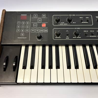 AS-IS* Sequential Prophet 600 61-Key 6-Voice Polyphonic Synthesizer 1982 - 1985 - Black with Wood Sides PROJECT image 2
