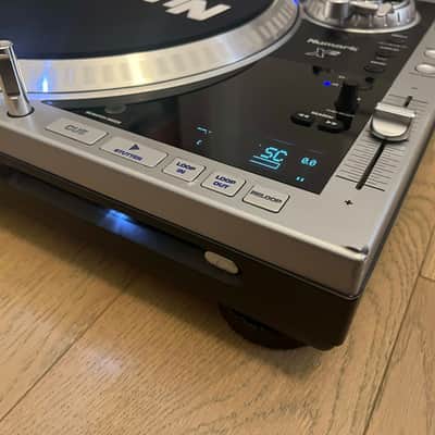 Numark X2 Hybrid Direct-Drive Turntable and MP3 CD Player image 2