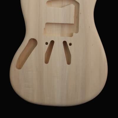 Mustang body canadian poplar left-handed image 1