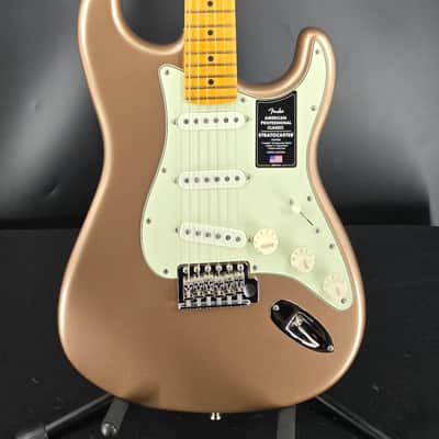 Fender American Professional Classic Stratocaster®, Maple Fingerboard, Faded Firemist Gold image 2
