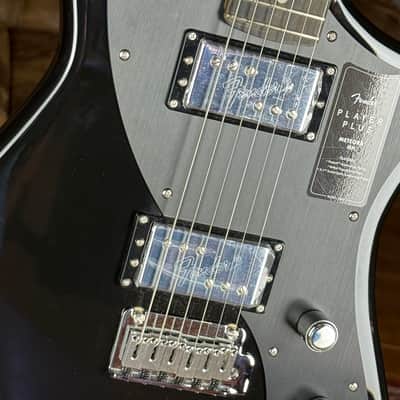 Fender Limited Edition Player Plus Meteora HH Black image 4