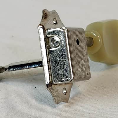 Vintage Epiphone Deluxe Bass Side Tuning Machine, Nickel, Green Keystone Button image 4