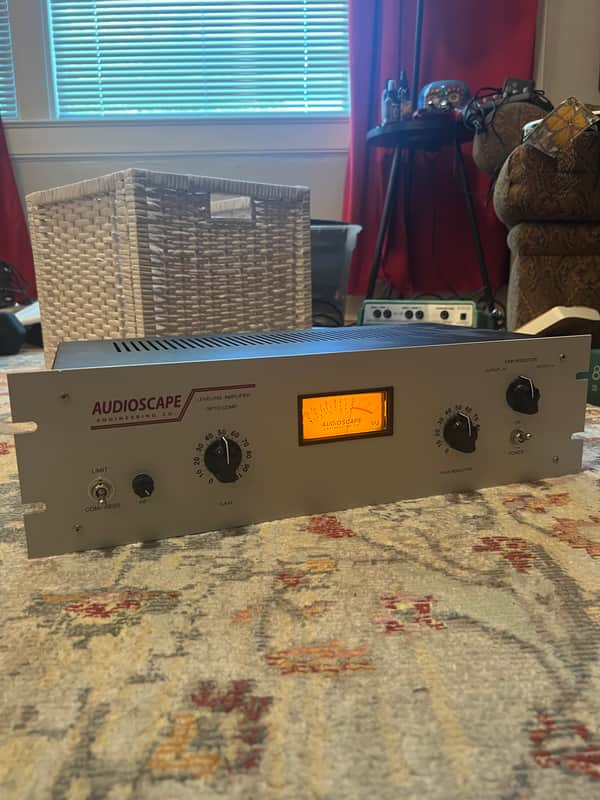 AudioScape Engineering Co. Opto Comp Leveling Amplifier