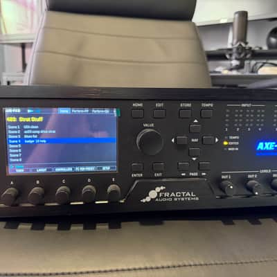 Fractal Audio Axe-FX III Mark II with FC-6 Mark II Controller 2020 - Present - Black image 2