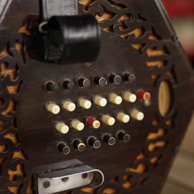 CONCERTINA Keith, Prowse & Co. 48 Button English Chromatic (1855) - Rose wood ends, Made in England, with wooden hard case image 2