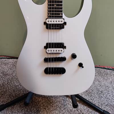 Dean MD 24 Select White 2020 Super Strat Electric Guitar HT image 1