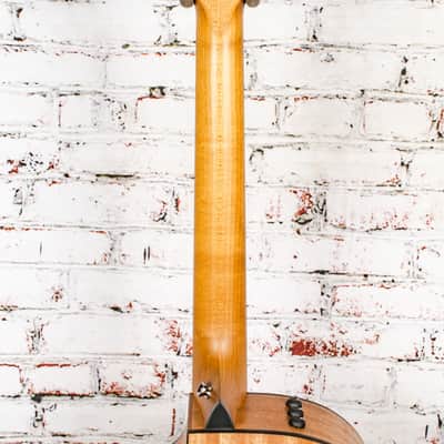 Taylor - DEMO 114ce Grand Auditorium - Acoustic-Electric Guitar - Spruce/Sapele - Natural - with Gig Bag image 10