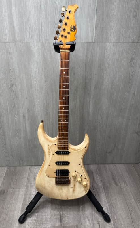 AXL SRO Badwater AS-820-CKW Electric Guitar Distressed White image 1