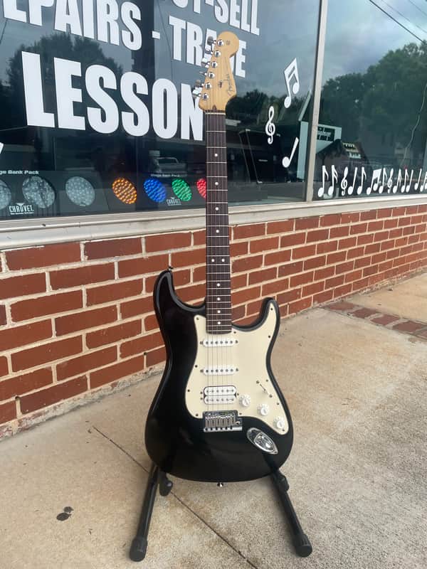 Fender American Series Stratocaster HSS 2004 - Black image 1