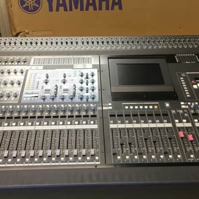 Yamaha PM5D image 1