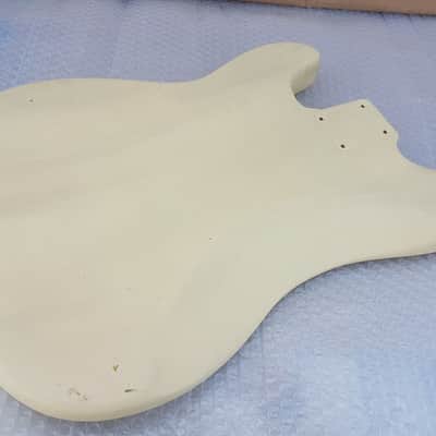 1966 FENDER PRECISION BASS BODY made in USA image 4