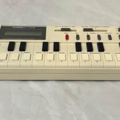 Casio VL-1 VL-Tone 29-Key Synthesizer Keyboard 1979 - 1984 - White image 2