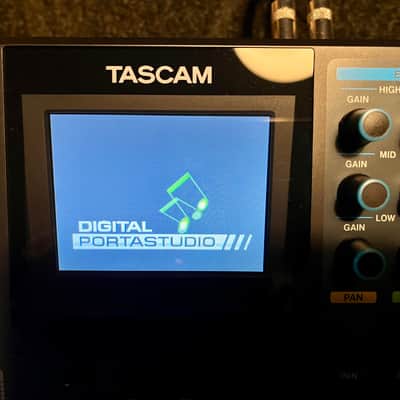 TASCAM DP-24SD 24-track Digital Portastudio 2015 - Present - Black image 2