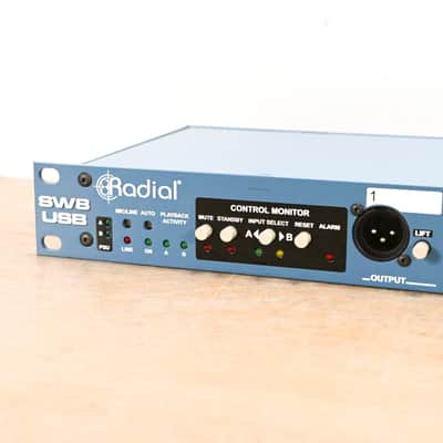 Radial Engineering SW8-USB Dual-USB Auto-Switcher & Interface (NO PSU) CG015PV image 4