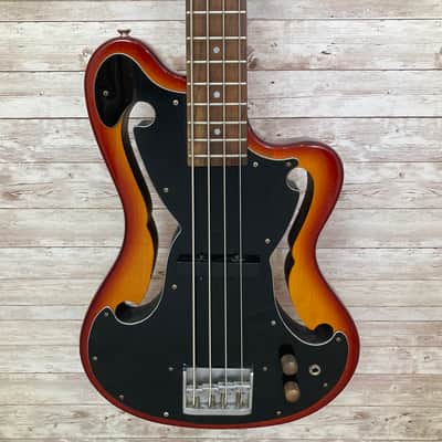 Series 10 Scroll Bass image 1