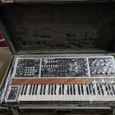 Moog Memorymoog 1982–1985 – Excellent Condition – Original Case – Vintage Analog Synth image 5