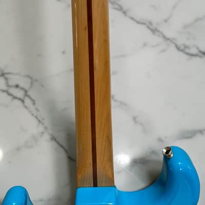 Squier Stratocaster MIJ Made in Japan Daphne Blue 1993–94 Rosewood Fingerboard image 7