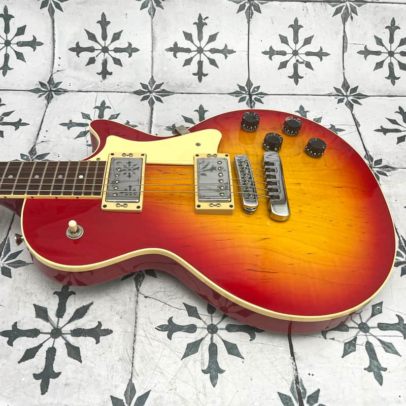 Heritage H-150 • Vintage Cherry Sunburst • 2005 • 8.75 lb image 1