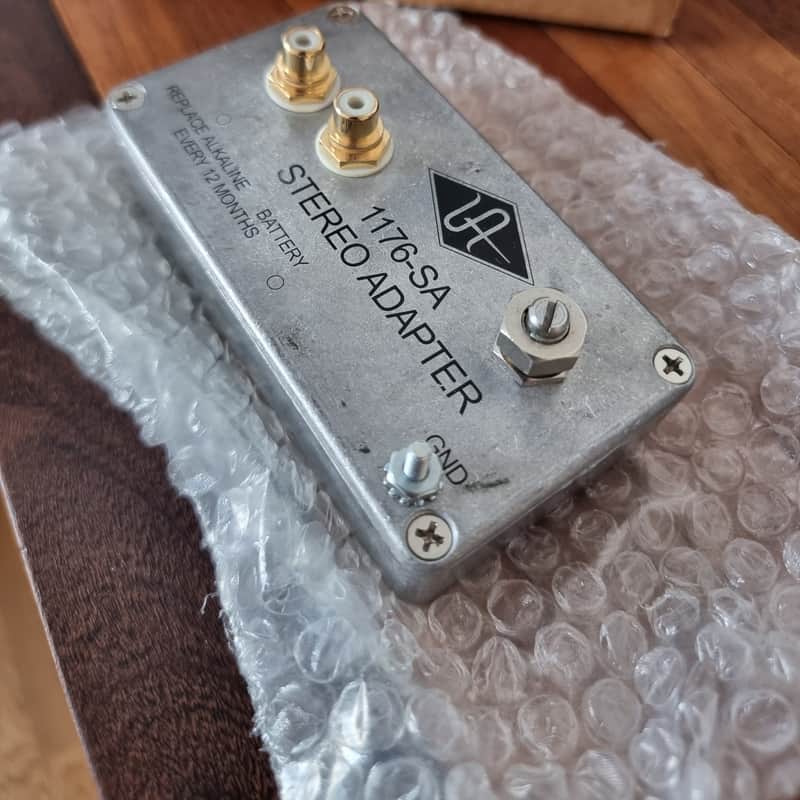 2001 – Present Universal Audio 1176-SA Stereo Adapter Silver