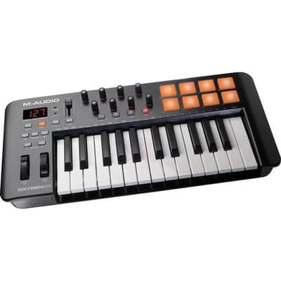 M-Audio OXYGEN 25 Iv USB/MIDI Keyboard Controller image 4