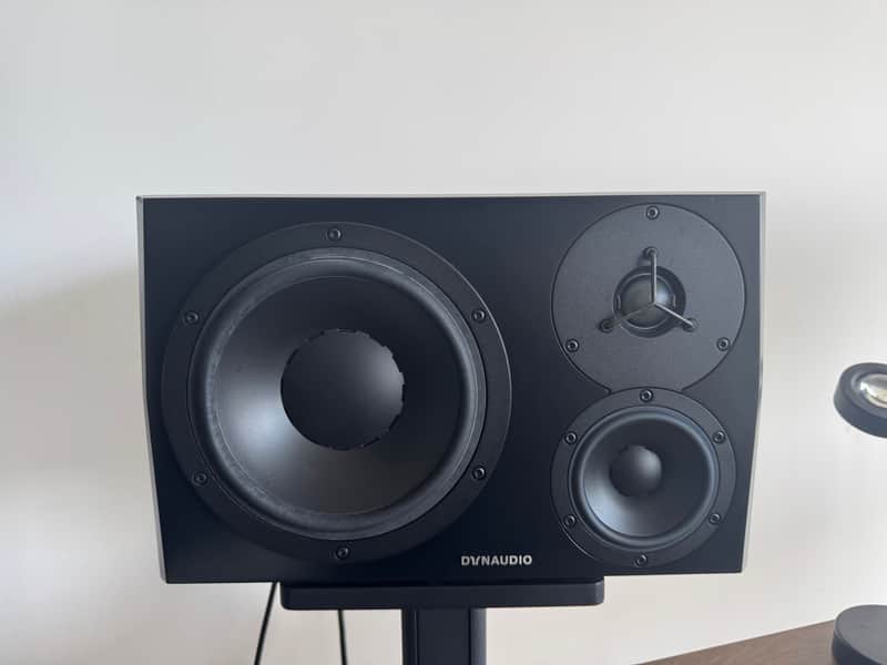 Dynaudio LYD 48 3-Way Active Studio Monitor (Right) 2017 - 2019 - Black image 1