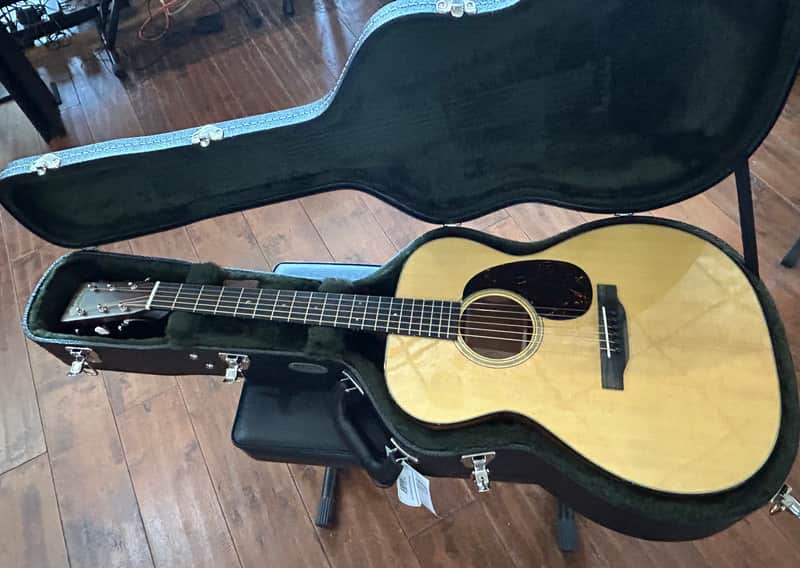 Martin 000-18 - Natural Acoustic Guitar US Made/ 3lbs. 13.5oz. #2865792 image 1