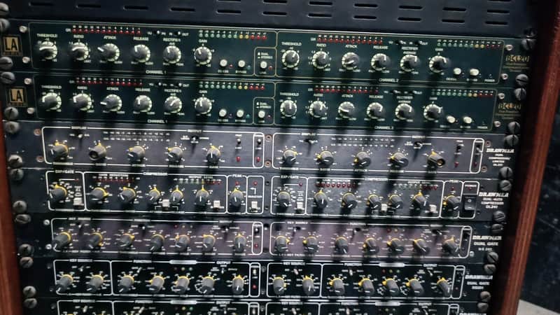 Drawmer DL221 Dual Compressor Limiter 1990s image 1