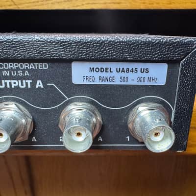 Shure UA845-US 5-Way Wideband UHF Antenna Splitter/Power Distribution System (500 - 900 MHz) image 3