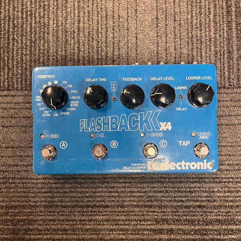 TC Electronic Flashback X4 Delay & Looper 2011 - 2019 - Blue image 1