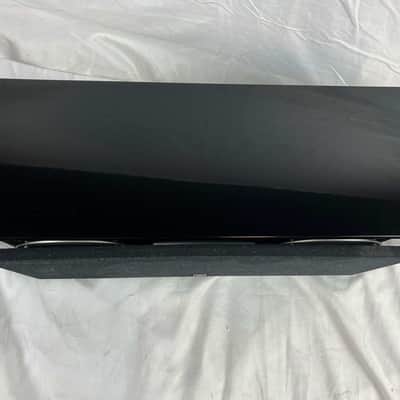 Yamaha NS-C444 Center Channel Speaker image 2