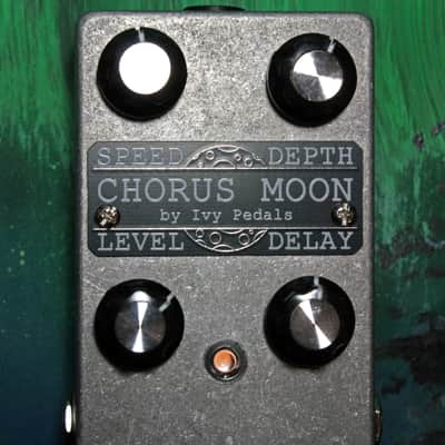 BUNDLE: Chorus Moon + Planet Phaser by Ivy Pedals - Silver/Black - Planetary Modulation Bundle image 6