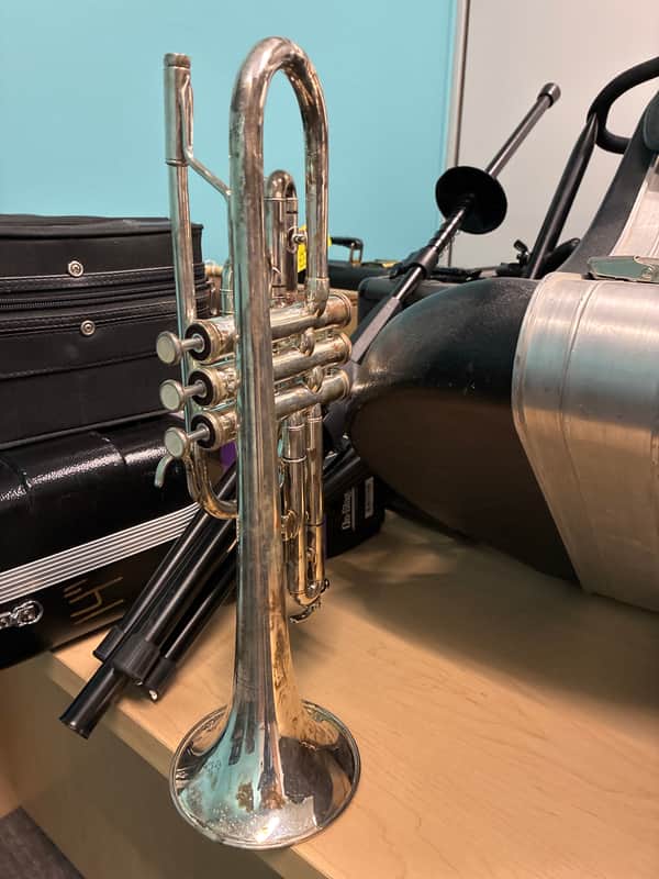 Andreas Eastman ETR420 1980s Student Trumpet - Silver finish image 1