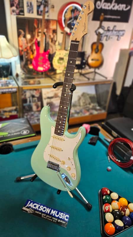Fender USA Jeff Beck Signature Stratocaster Guitar with Case 2019 - Surf Green / Rosewood fingerboard 2023