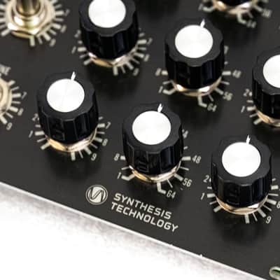 Synthesis Technology E370 Quad Morphing VCO (Black, Missing 8 Knobs) image 4