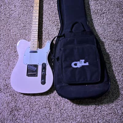 G&L Tribute Series ASAT Classic w/G&L gig bag & setup - 2020