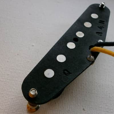 Stratocaster Guitar SET A4 HOT Bridge 15kOhm Custom Strat Pickups Hand Wound by Q pickups Fit Fender image 5