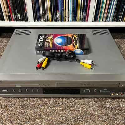 Sony SLV-D100 DVD Player/ Video Cassette Recorder VCR Combo No Remote TESTED ✅ image 1