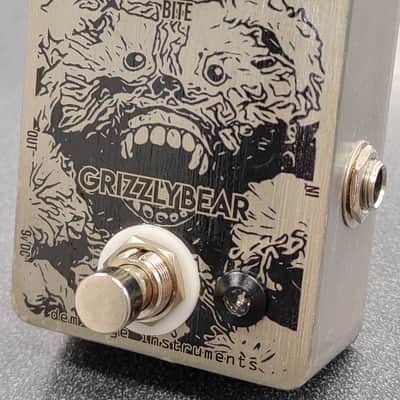 Demiurge Instruments GrizzlyBear 2010's Overdrive Pedal - Silver image 4