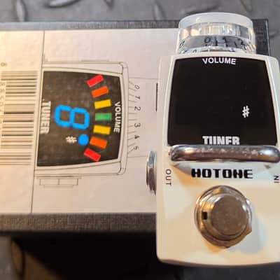 Hotone Skyline Tuner Mini Guitar Tuning Pedal Clean Boost 2010s - White image 2