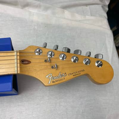 Fender American Standard Stratocaster Guitar 1993 - Black / Maple neck image 12