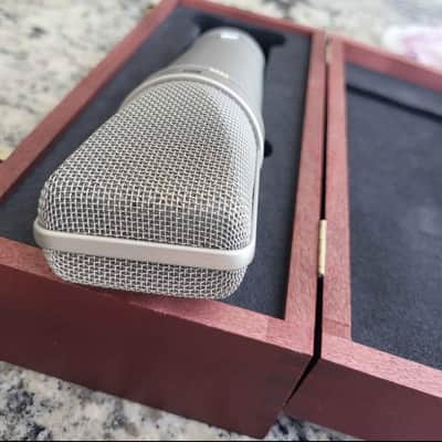 Neumann U 87 Ai Large Diaphragm Multipattern Condenser Microphone 1986 - Present - Nickel image 4