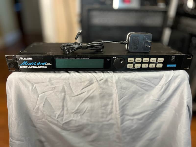Alesis Midiverb 4 Multi-Effects Processor imagen 1