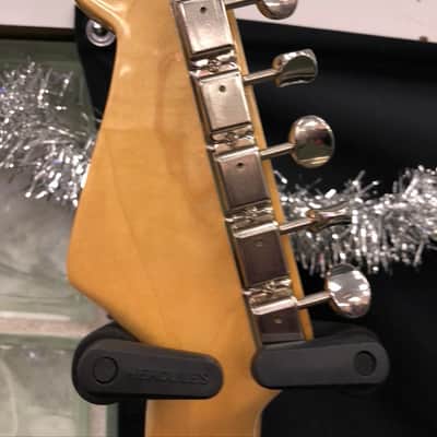 FENDER STRAT 2 TONE '54 VINTAGE image 9
