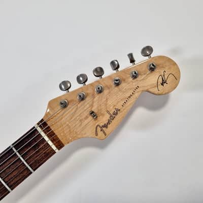 Fender Stratocaster Robert Cray Signature Custom Shop 1999 Inca Silver image 2