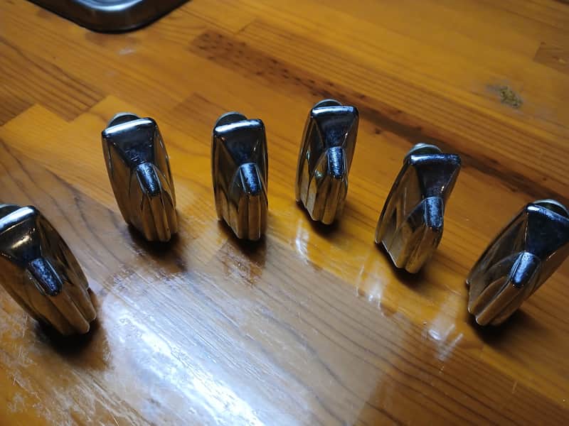 Tama tom lug 1 and 1/2 inch hole spaceing