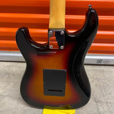 Kramer KS-400 Stratocaster Sunburst w/ Gator Case image 14