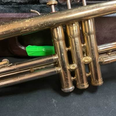 Conn Director Trumpet serial 420224 - Lacquer image 3